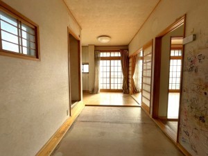 高山市岡本町、中古一戸建ての画像です