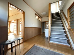 高山市岡本町、中古一戸建ての画像です