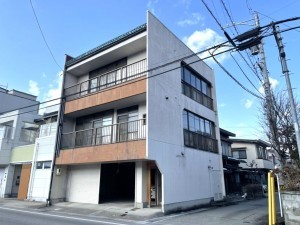 高山市岡本町、中古一戸建ての画像です