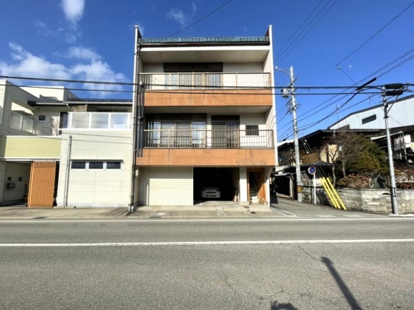 高山市岡本町、中古一戸建ての画像です