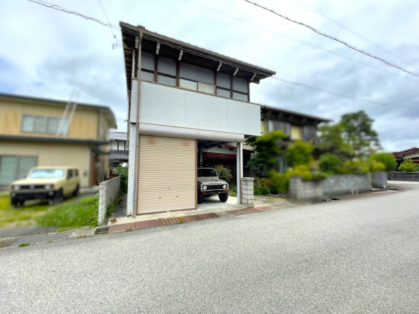 飛騨市古川町貴船町、中古一戸建ての画像です