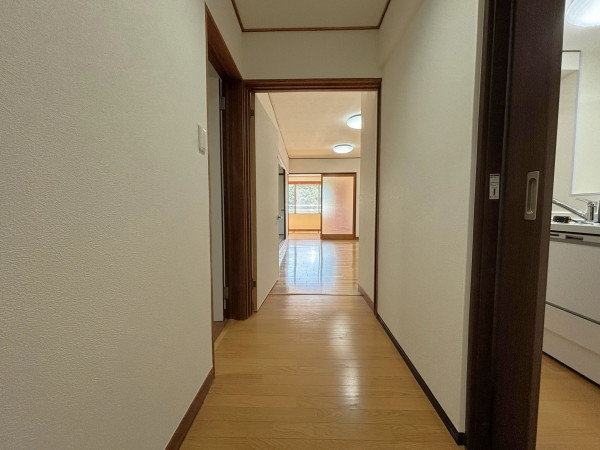 下呂市萩原町西上田、マンションの画像です