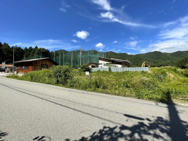 高山市国府町村山、土地の画像です