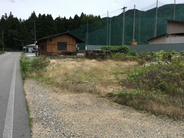 高山市国府町村山、土地の画像です