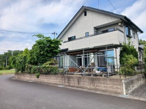 須賀川市花の里、中古一戸建ての画像です