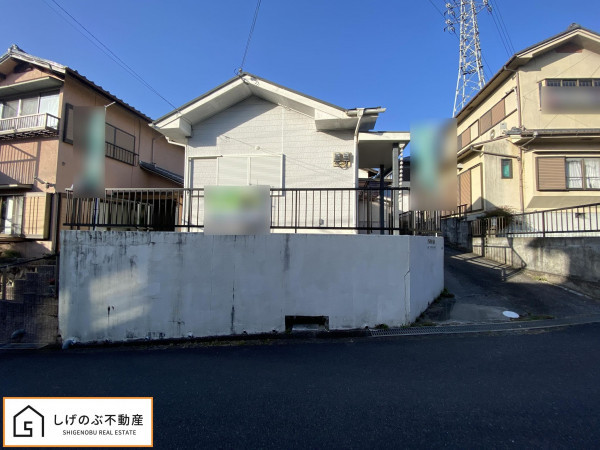 甲賀市水口町山、中古一戸建ての外観画像です