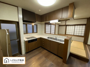 草津市笠山、中古一戸建ての画像です