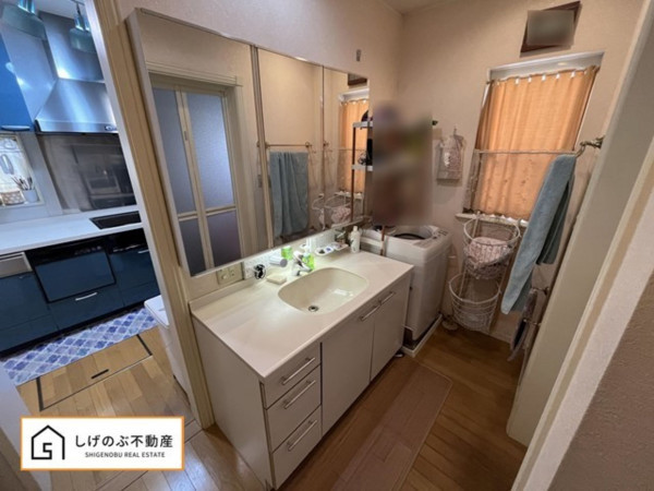 湖南市平松北、中古一戸建ての画像です