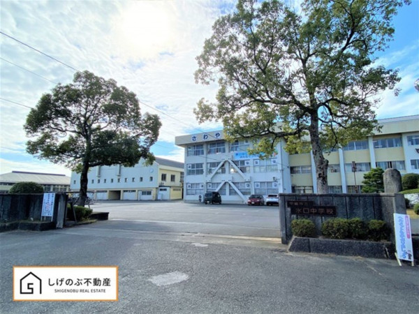 甲賀市水口町下山、中古一戸建ての画像です
