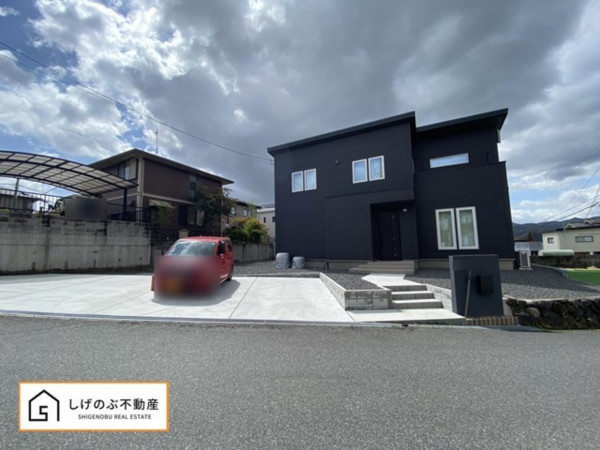 甲賀市水口町下山、中古一戸建ての画像です