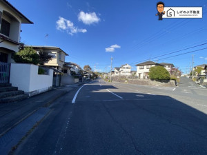 甲賀市甲南町希望ケ丘、中古一戸建ての画像です