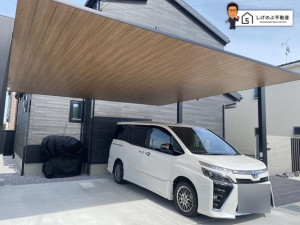 甲賀市甲南町野田、中古一戸建ての駐車場画像です