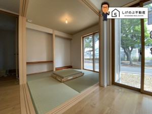 甲賀市水口町鹿深、中古一戸建ての画像です