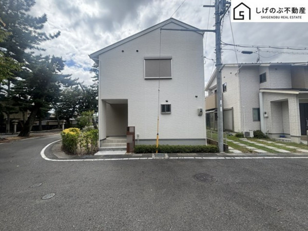 甲賀市水口町鹿深、中古一戸建ての外観画像です