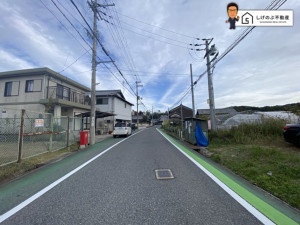 湖南市吉永、土地の前面道路を含む現地写真画像です