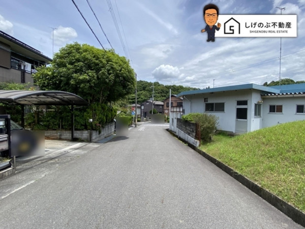 甲賀市甲南町希望ケ丘本町、土地の画像です