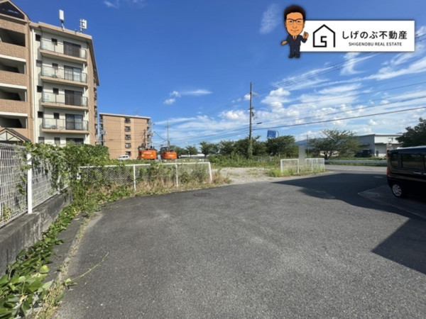 湖南市岩根、土地の画像です