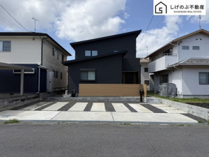 甲賀市水口町山、中古一戸建ての外観画像です