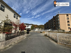 湖南市岩根、土地の画像です
