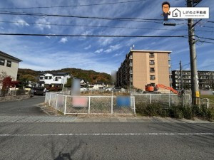 湖南市岩根、土地の画像です