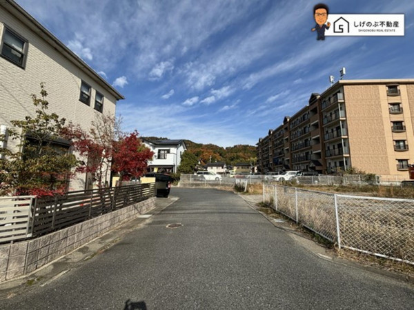 湖南市岩根、土地の画像です