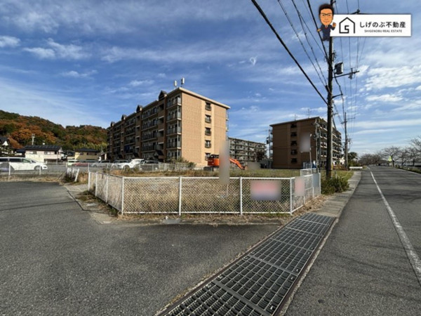 湖南市岩根、土地の画像です