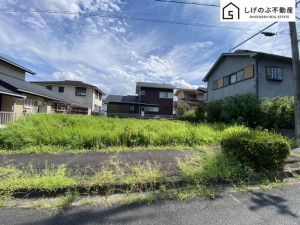 甲賀市甲南町希望ケ丘本町、土地の画像です