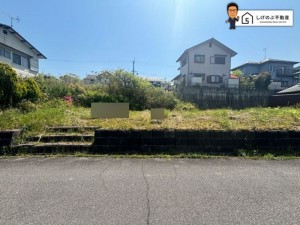 甲賀市甲南町希望ケ丘本町、土地の画像です