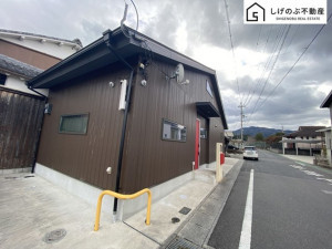 湖南市柑子袋、中古一戸建ての外観画像です
