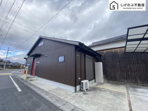 湖南市柑子袋、中古一戸建ての外観画像です
