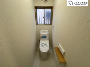 甲賀市水口町水口、中古一戸建てのトイレ画像です
