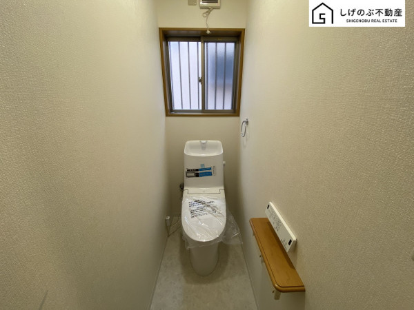 甲賀市水口町水口、中古一戸建てのトイレ画像です