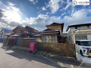 湖南市中央、中古一戸建ての外観画像です