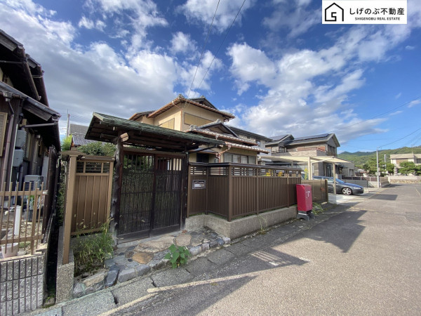 湖南市中央、中古一戸建ての外観画像です