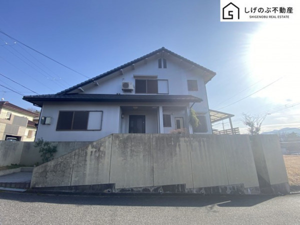 甲賀市水口町下山、中古一戸建ての外観画像です