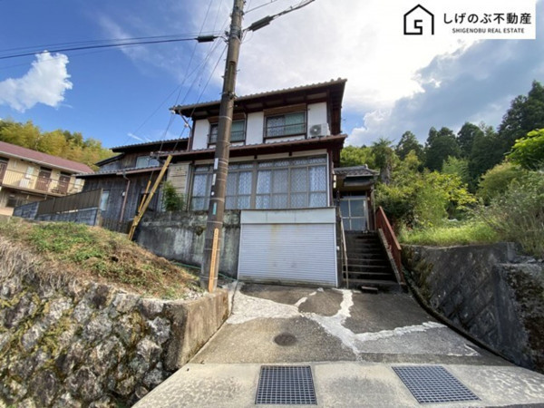 湖南市平松、中古一戸建ての画像です