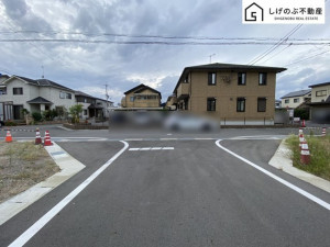 栗東市綣、土地の画像です