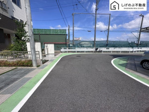 草津市西渋川、中古一戸建ての画像です