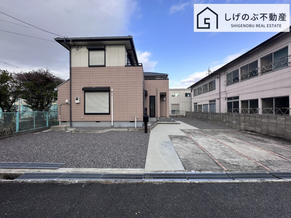 草津市西渋川、中古一戸建ての外観画像です