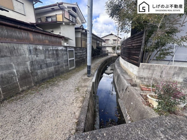 草津市草津、中古一戸建ての画像です