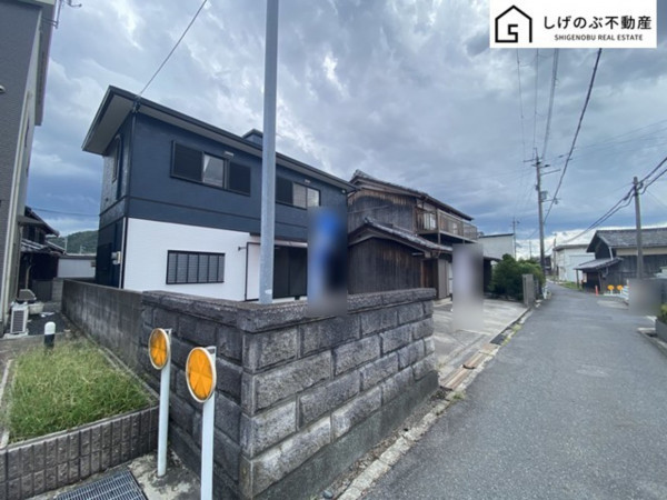 栗東市林、中古一戸建ての画像です