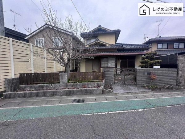 栗東市御園、中古一戸建ての画像です