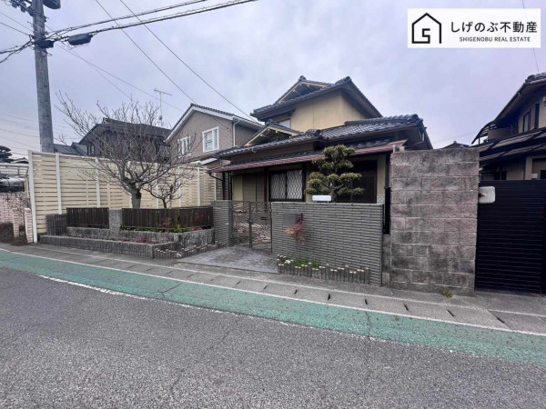 栗東市御園、中古一戸建ての画像です