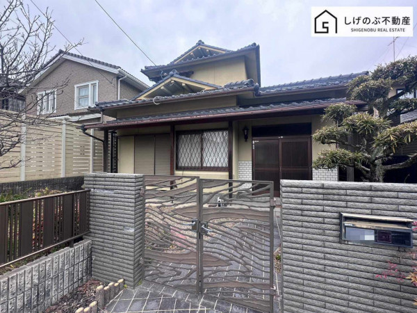栗東市御園、中古一戸建ての画像です