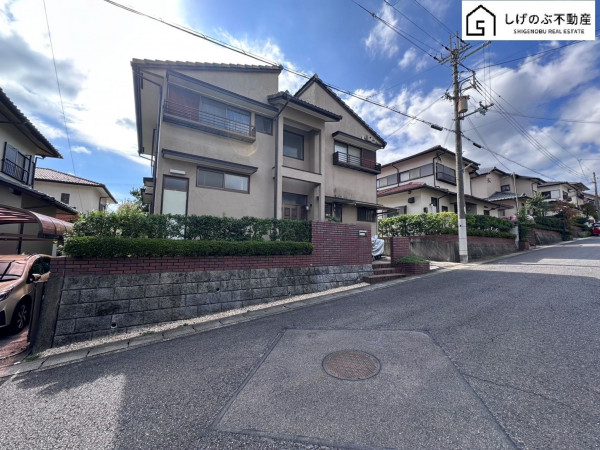 草津市若草、中古一戸建ての外観画像です