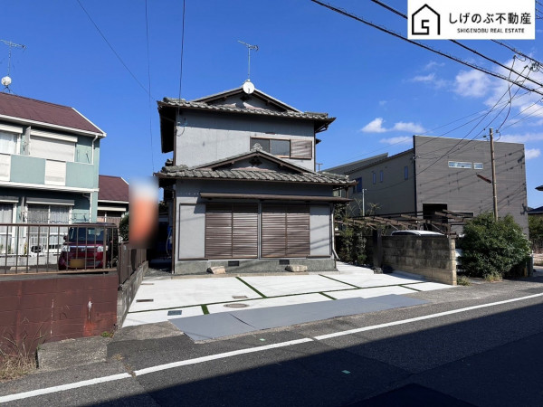 草津市西矢倉、中古一戸建ての外観画像です