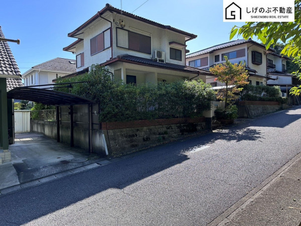 草津市若草、中古一戸建ての外観画像です
