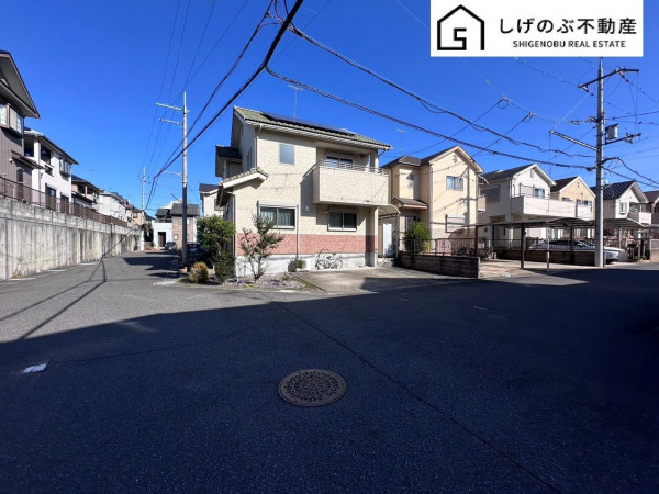 草津市新浜町、中古一戸建ての外観画像です