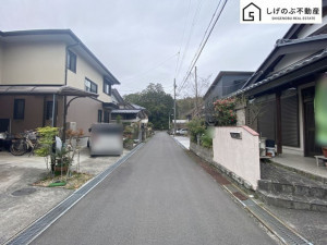 湖南市岩根、中古一戸建ての画像です