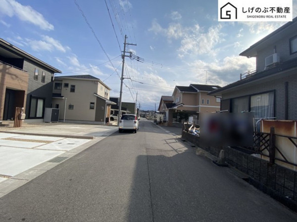 湖南市若竹町、新築一戸建ての画像です